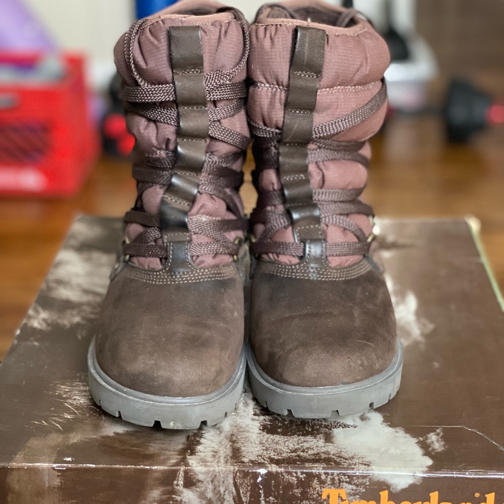 Women’s Timberland Quilted Brown Boots Size 8.5